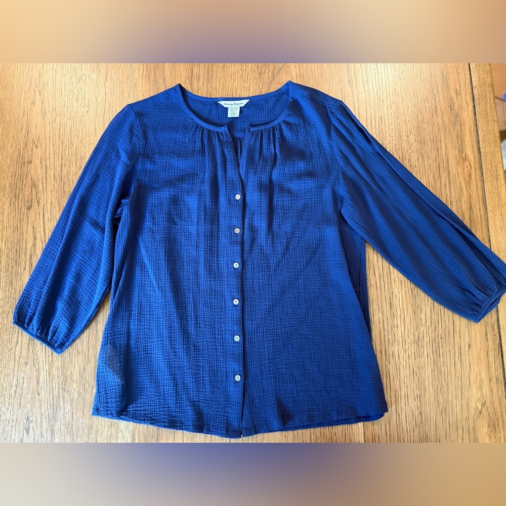 Tommy Bahama Top Women’s Relaxed Beach Gauzy Navy Blue Button Up Sz XS